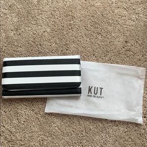 Kut from Kloth -Stripped Wallet